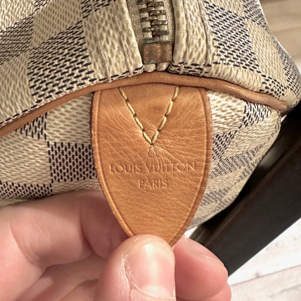 Louis Vuitton Damier Azur Speedy 35 Bag - Picture 9 of 16